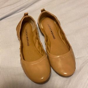 Lucky Brand Nude Ballet Flats Size 6.5 NWT